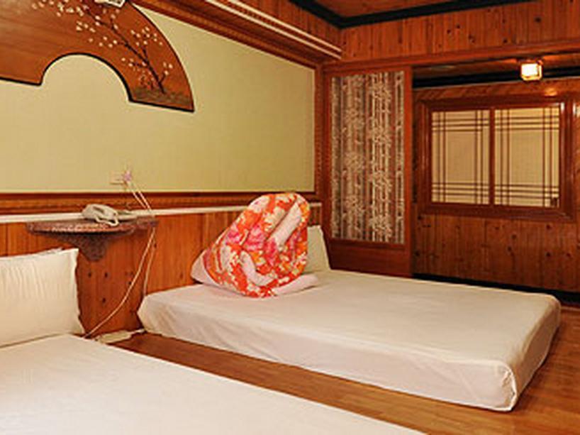 Wankou Hotel Жонгженг Екстериор снимка