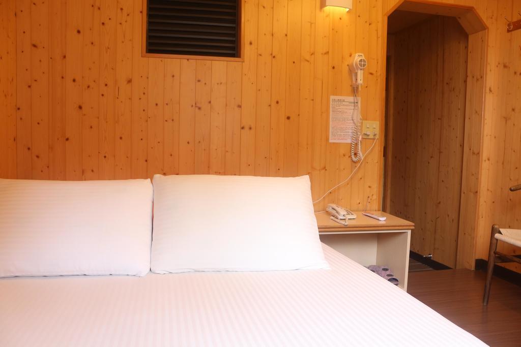 Wankou Hotel Жонгженг Екстериор снимка