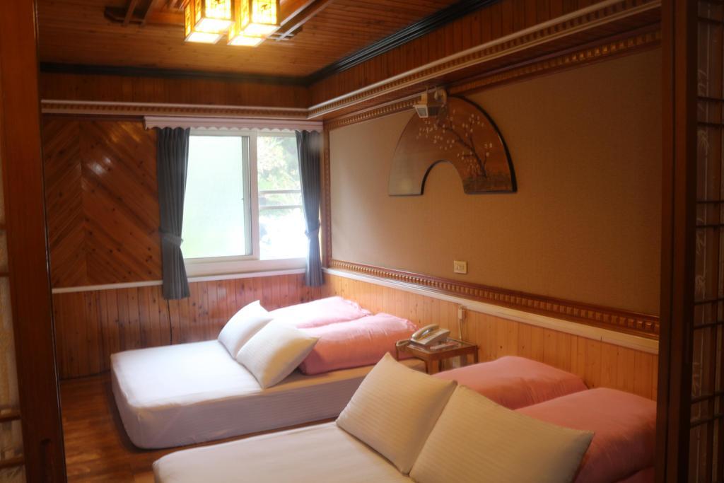 Wankou Hotel Жонгженг Екстериор снимка